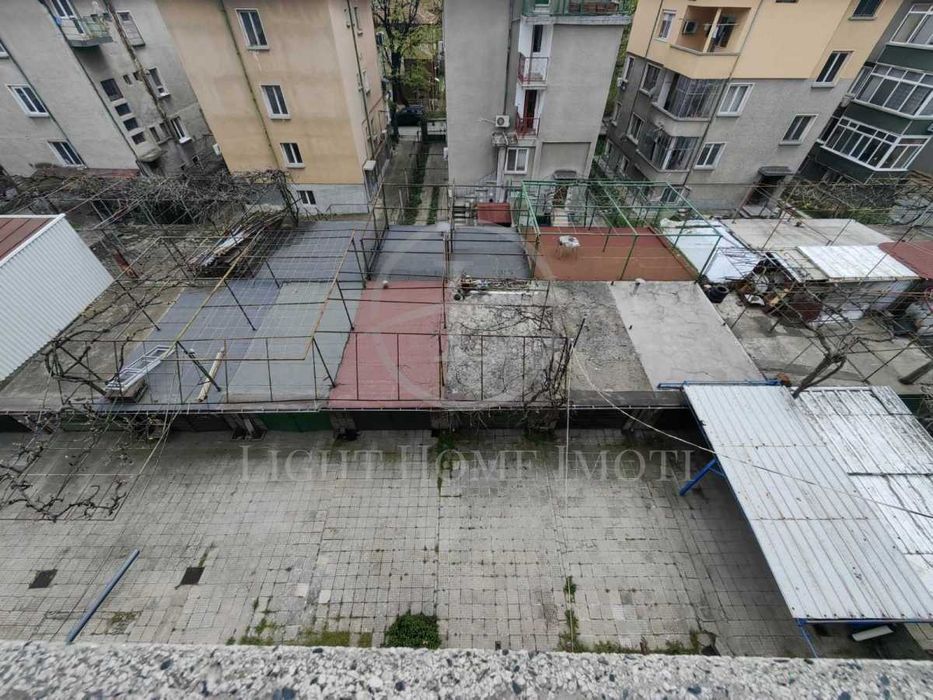 Продава се Многостаен апартамент в Пловдив, Гагарин - 96 кв.м за 2334 €/кв.м - Снимка #16