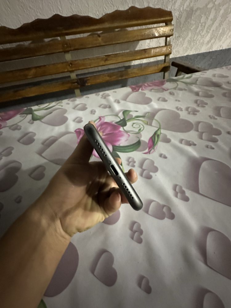 Iphone 11 64 g 73%