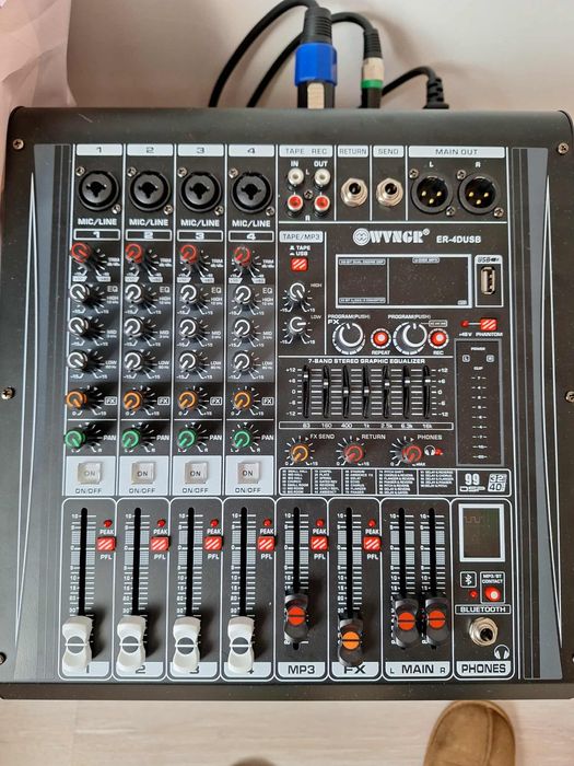 Mixer activ profesional