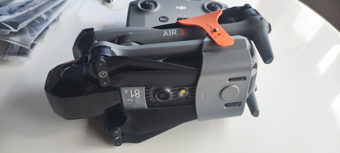 Dji Air 3 + Dji Care fresh до 06.04.2026