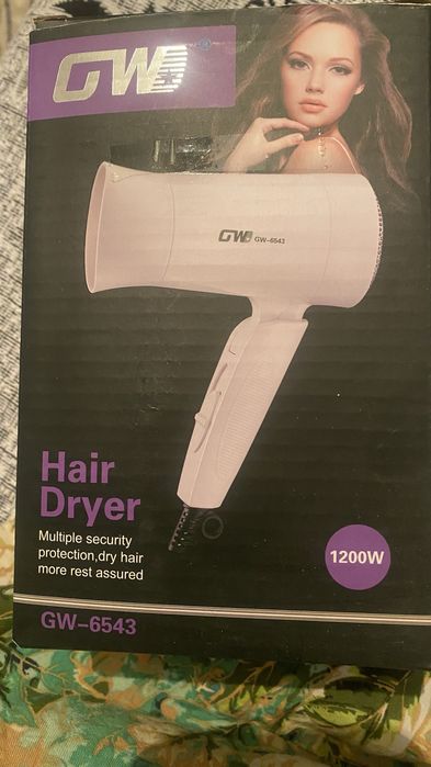 Продажа фен для волос  GW. Новый , отлично сушит волосы,
