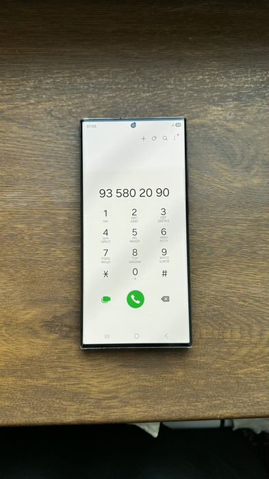 Samsung S23 Ultra 12/256GB sotladi