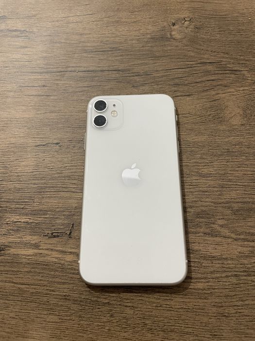 Vand Iphone 11 64 gb