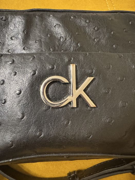 Дамска малка чанта cK