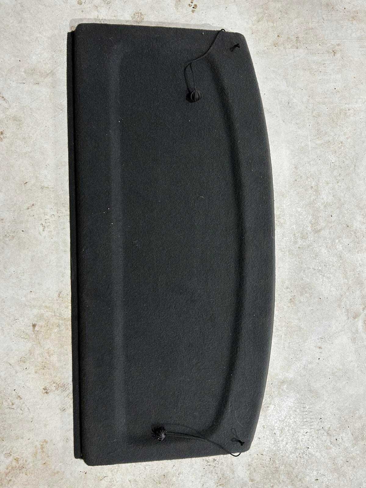 Кора за багажник от Голф 6