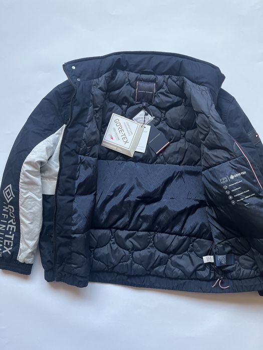 Tommy Hilfiger : ICON Gore-Tex INFINIUM Jacket Ново Л / Оригинал