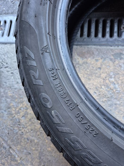 Vând cauciucuri 225/50/17 M+S set complet//Pirelli//