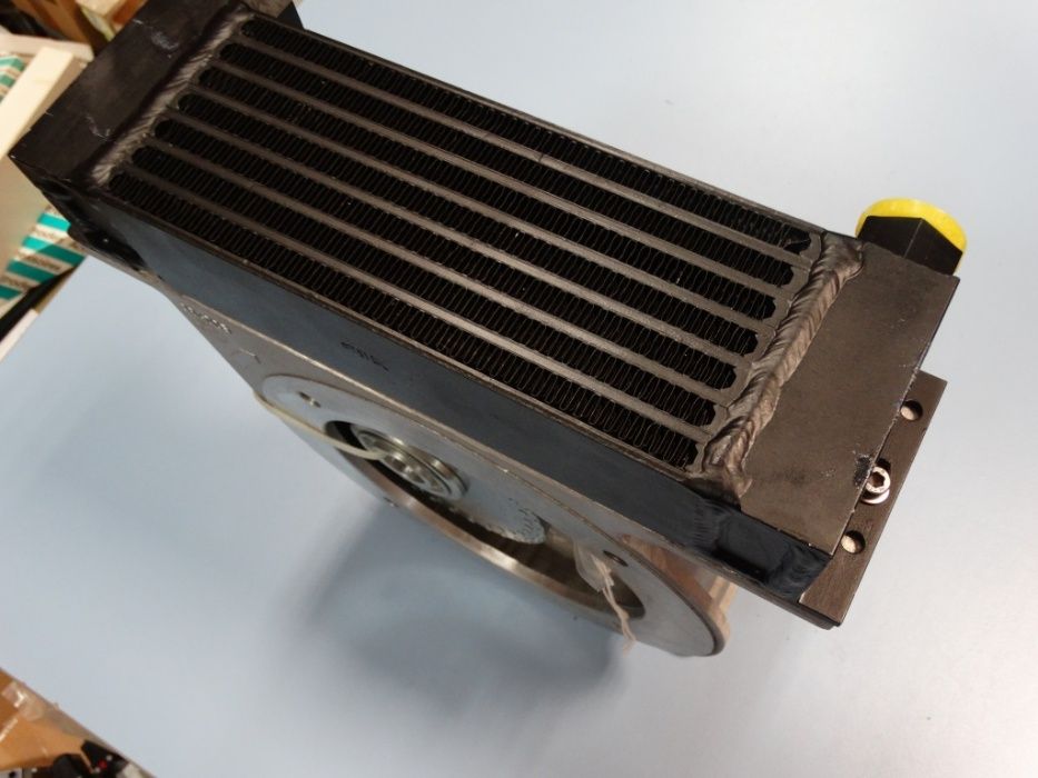 Маслен охладител HYDAC PTK-250