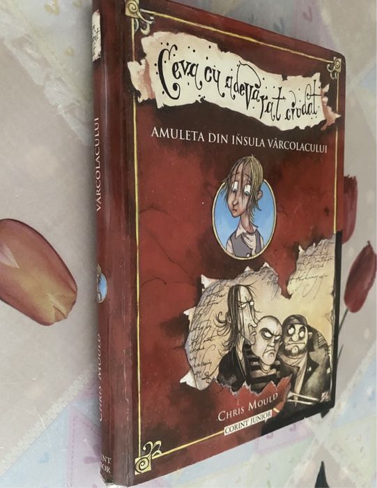 Chris Mould-Amuleta din insula vârcolacului.