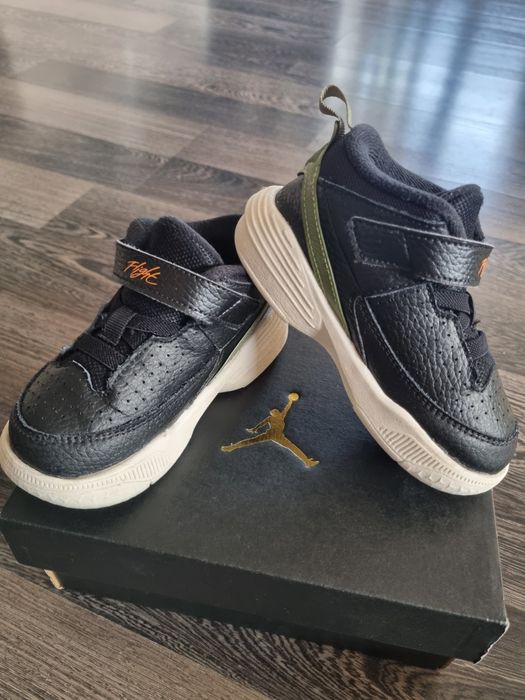 Nike Jordan , найк номер 25