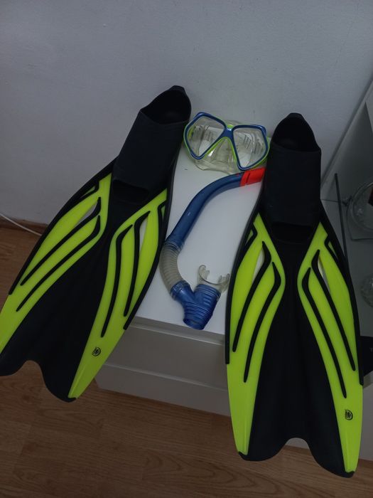 Vand tot setul în stare buna