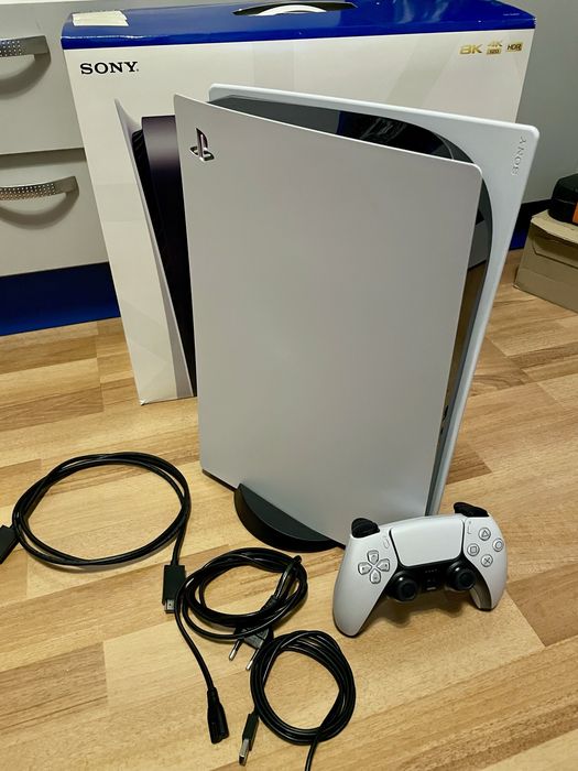 Playstation 5 (PS5) Disc edition (disk)