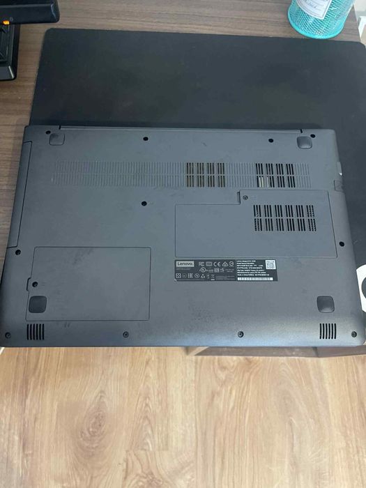 Laptop Lenovo IdeaPad