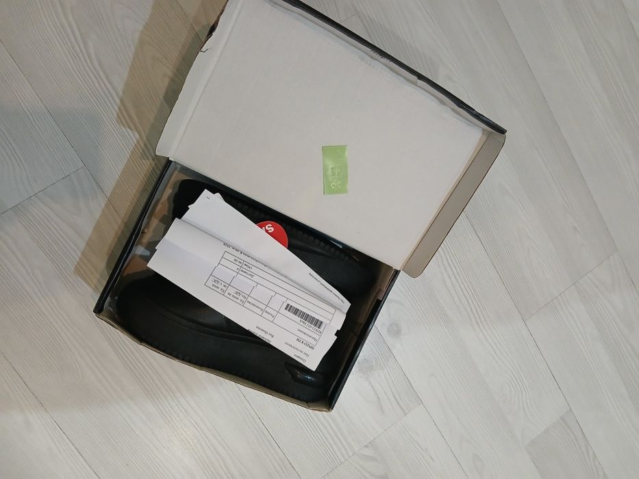 Чисто нови кецове