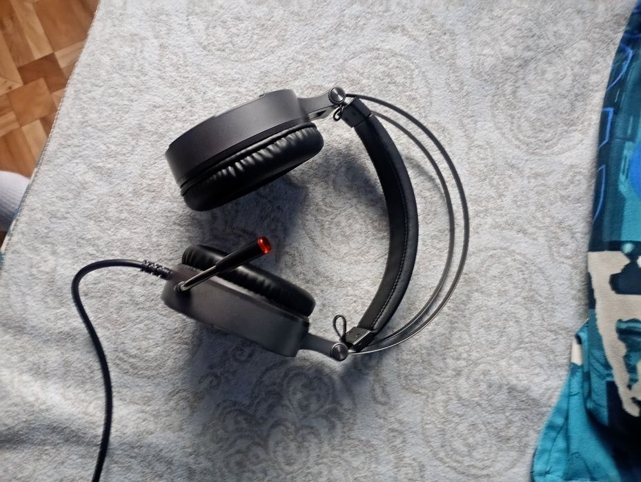 продам наушники блади