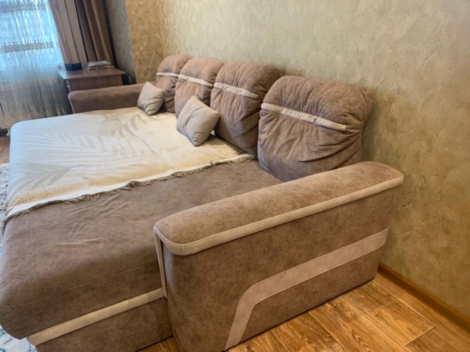 Продается диван 3 метра