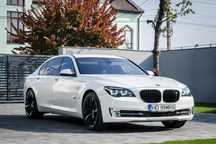 BMW 740iL  ActiveHybrid7/ Full Led/ 5 Butoane /Camere 360 / SoftClose