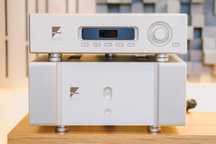 Ayre V-5Xe Evolution + Ayre K-5Xe Evolution