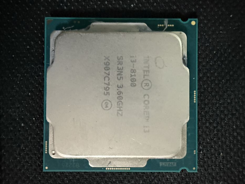 Процессор i3-8100