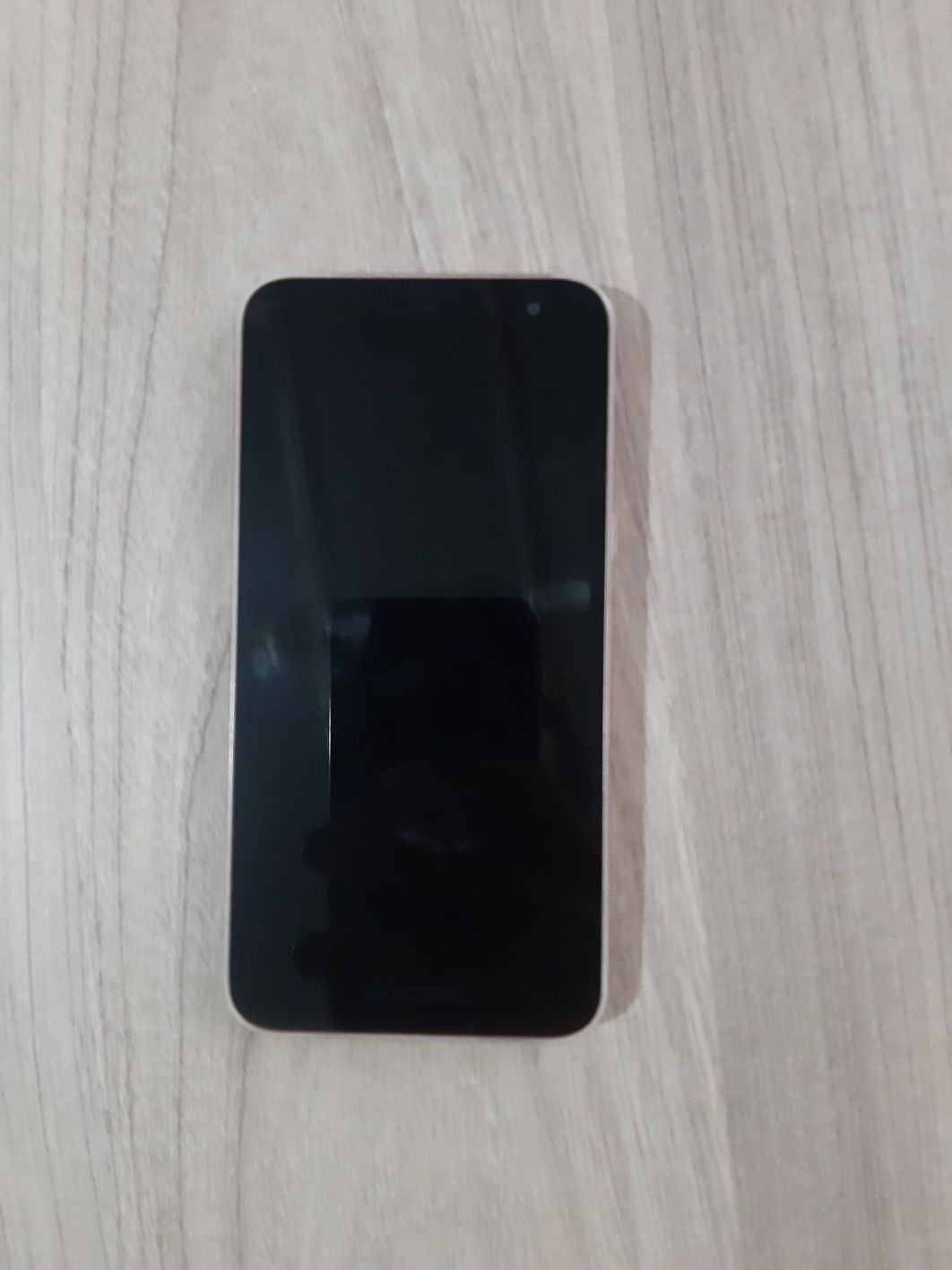 Samsung j2 core tel sotiladi