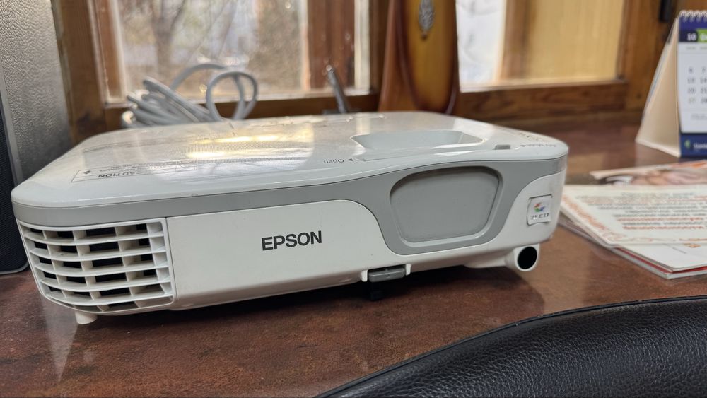 Мультипроектор с хорошем состоянии