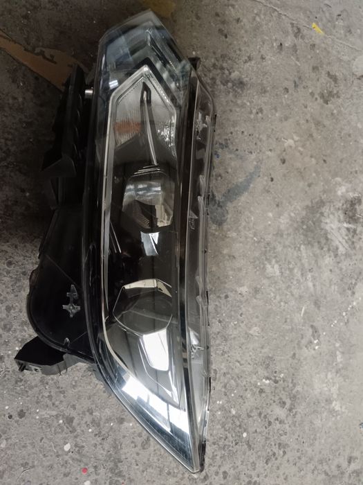 Far stânga Nissan Qashqai 2. 2017 2020