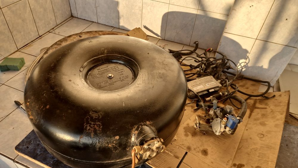 Газ на автомобил