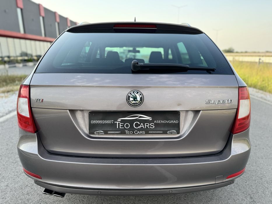 Skoda SuperB 2.0 TDI 140к.с ELEGANCE / PARKTRONIC