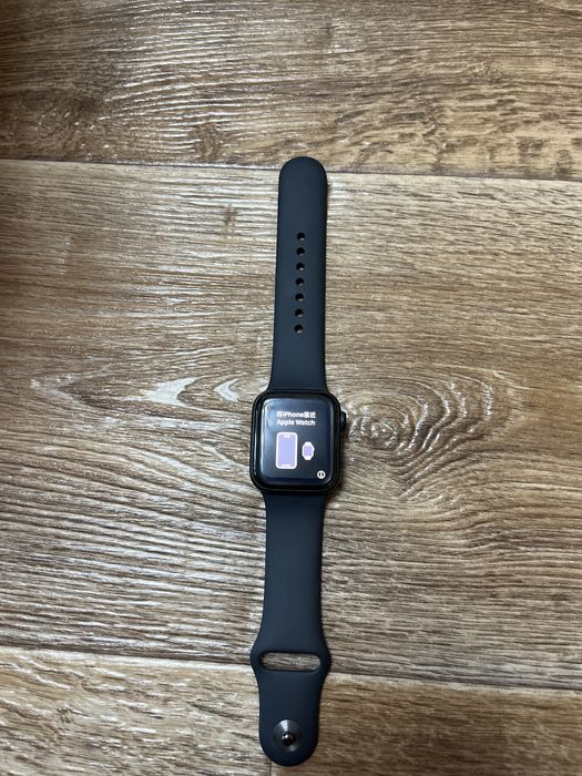 Часы APPLE WATCH 40 mm