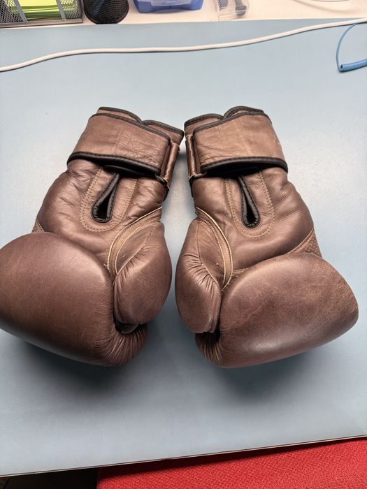 Manusi Box Knockout Legend Sparring