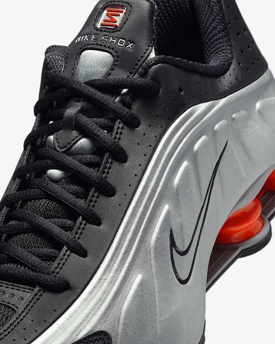 NIKE Shox R4 Sport Metalic Silver Black Men