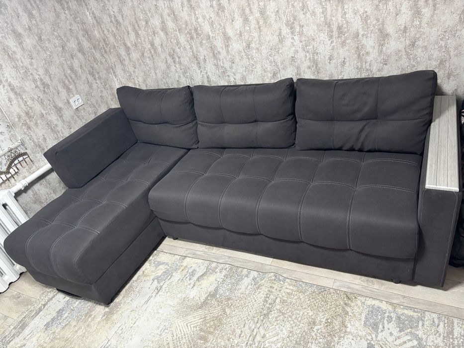 Угловой раскладной диван