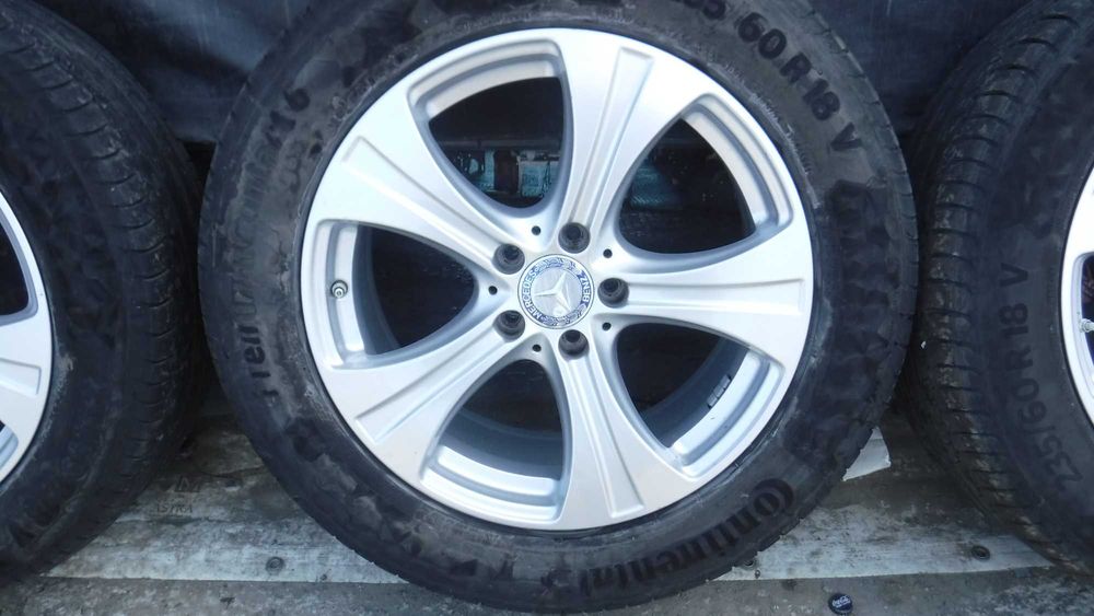 Jante Mercedes GLC X253 W253 c253  235 60 18 vara Continental Premium