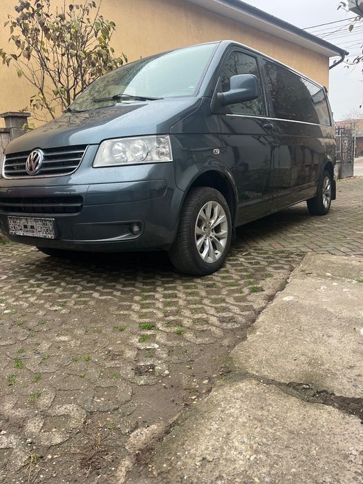 Volkswagen T5 Caravelle  Automatic