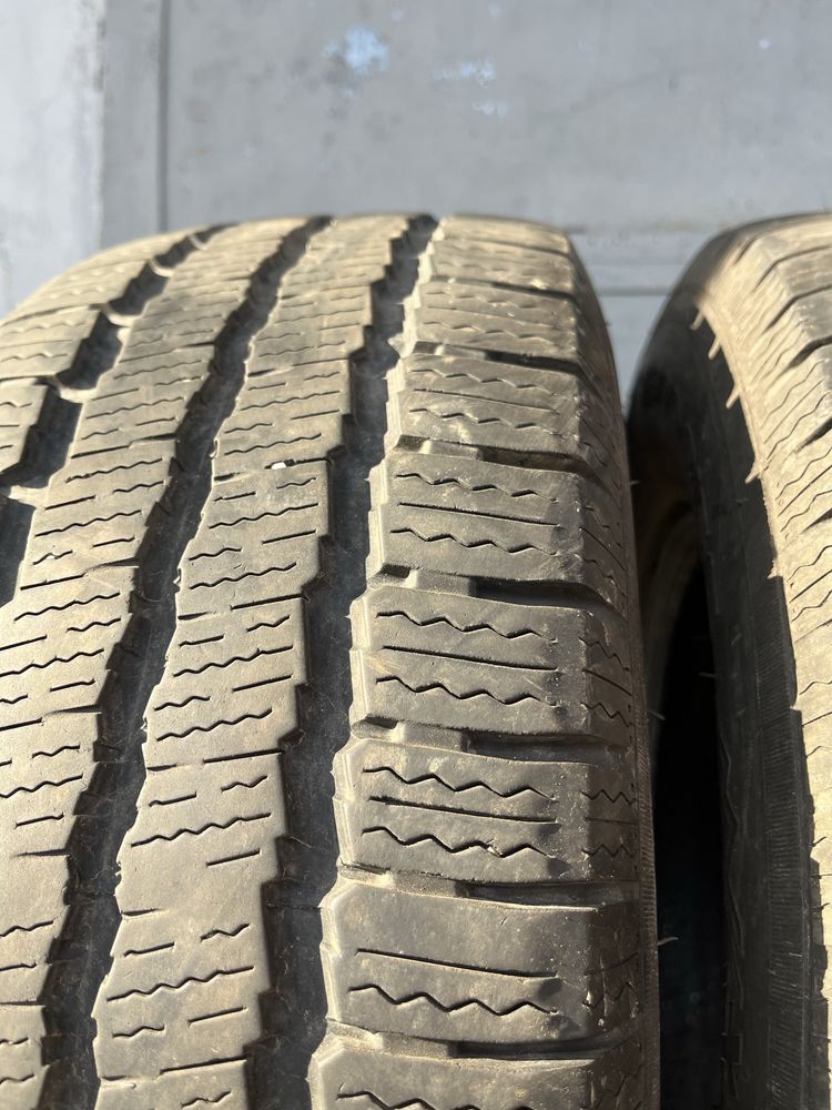 2 бр. зимни гуми за бус 215/70/15C GT Radial DOT 1419 5,5-6 mm
