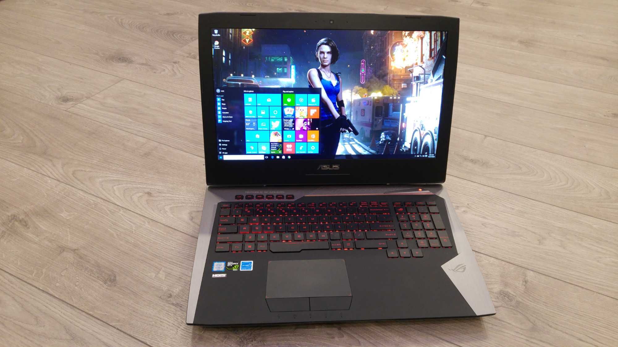 laptop gaming asus rog 17" ,intel core i7-,video 8 dedicat, ram 16 gb