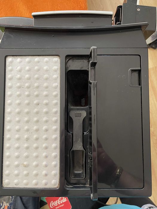 Кафе машина DELONGHI PERFECTA Esam 5400.