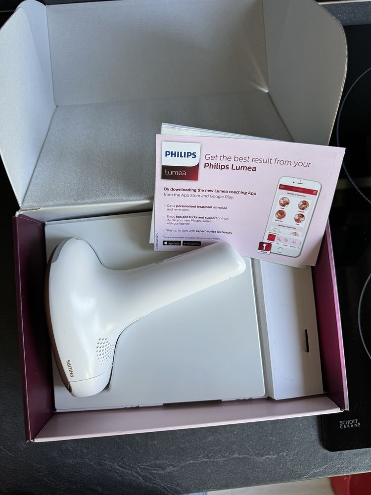 Фотоепилатор Philips Lumea Advanced SC1997