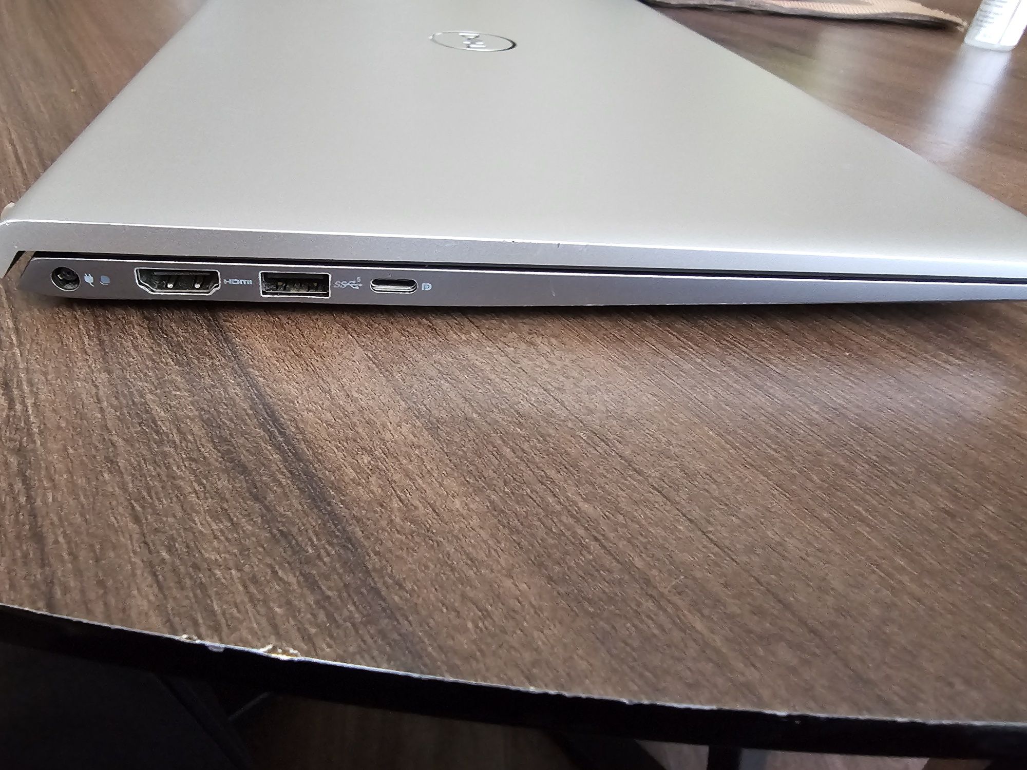 Лаптоп ултрабук ultrabook Dell Inspiron 14 5410