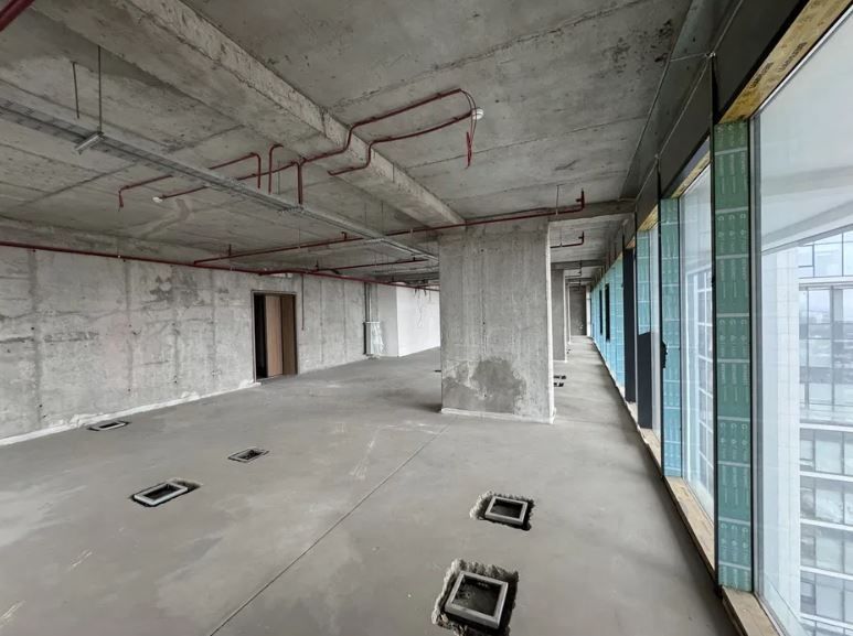 Аренда офиса на Ойбеке. Гостиница Россия. 1840 м²