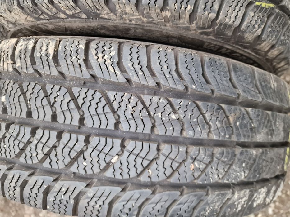 Anvelope 205/65R15C marca Semperit, DOT 2024 ,M+S, 8 mm