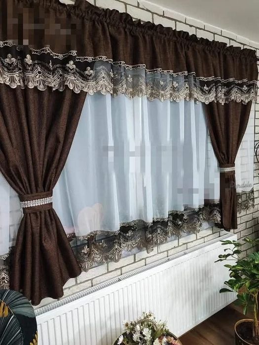 Perdele și draperii gata cusute