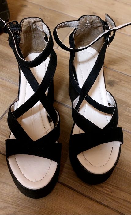 Черни сандали на висока платформа, 39