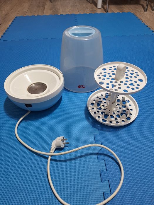 Sterilizator de biberoane