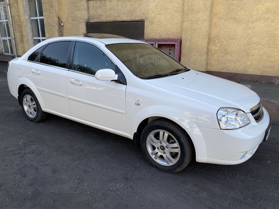 Lacetti 1,6 2013 avtomat