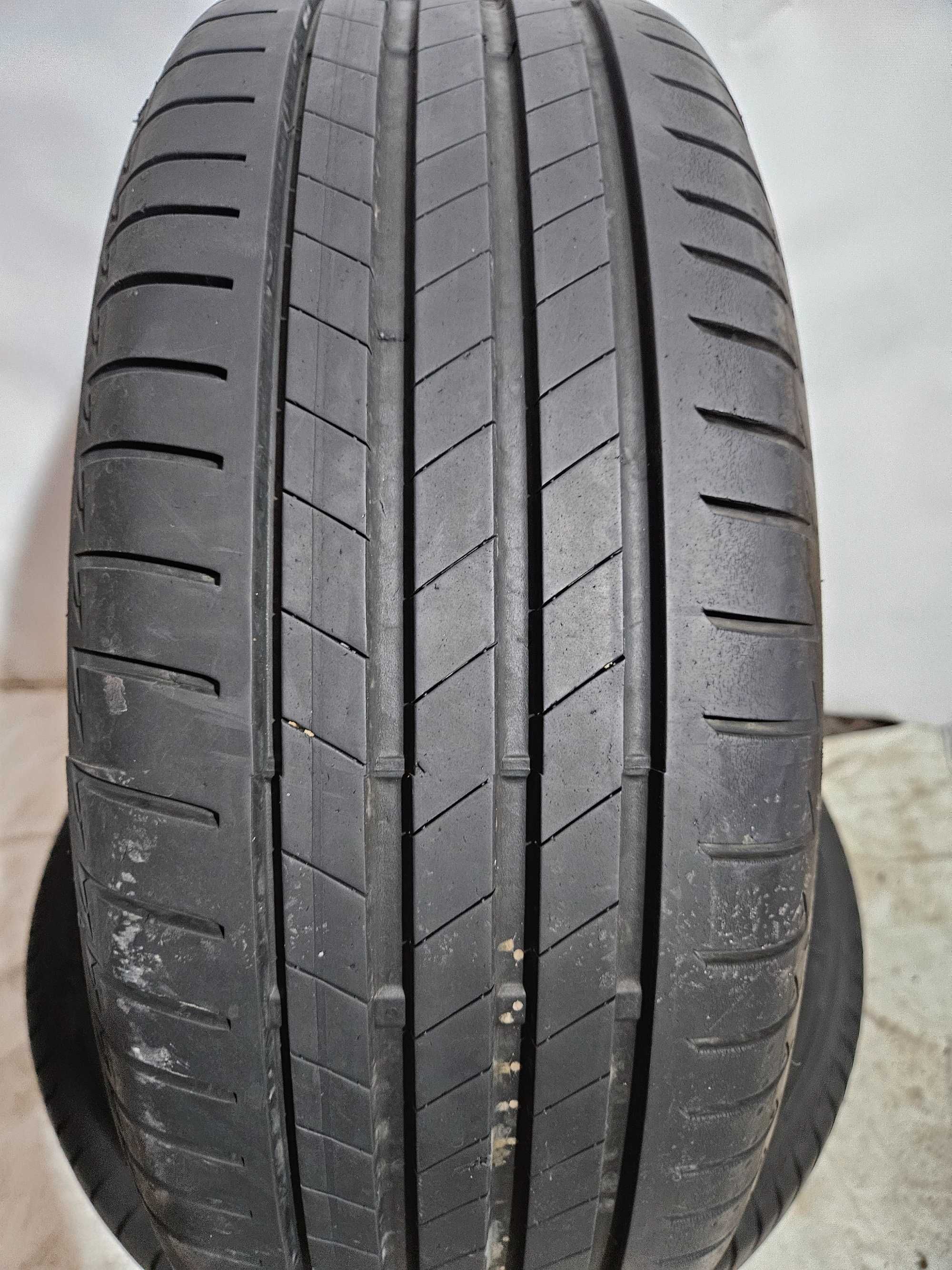 2бр 195/55/16 BRIDGESTONE 7,5мм грайфер дот22г безплатен монтаж