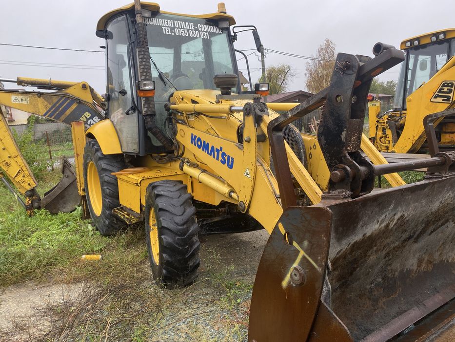 Buldoexcavator Komatsu WB93R-5 4x4  stare excelentă gata de lucru