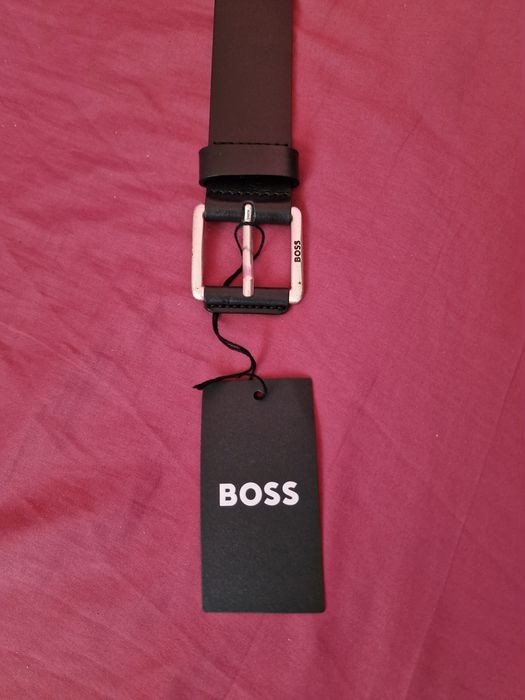 Curea Hugo Boss.