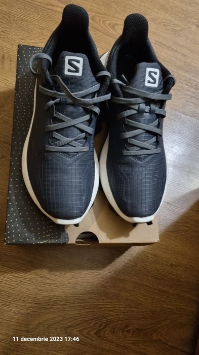 Adidasi salomon baieti