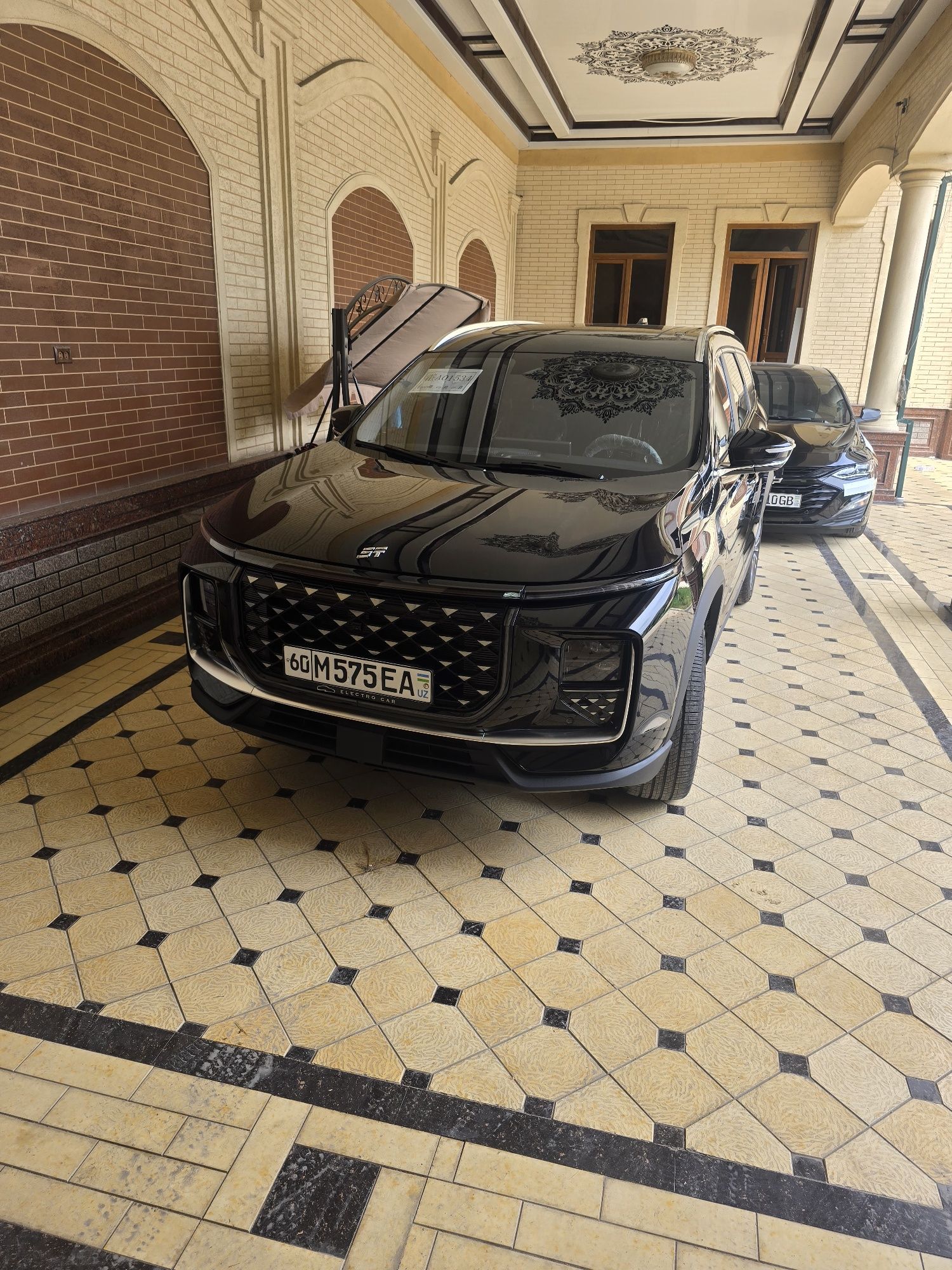 Jetour X90 plus gibrid сотилади
